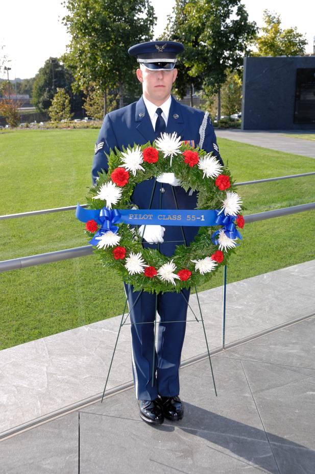 D2X_4190 AF Memorial - Wreath.jpg