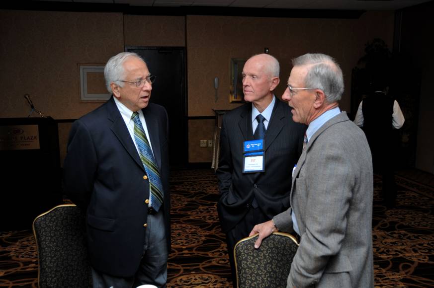 D2X_4274 Alvarez, Hess & Weinert.jpg